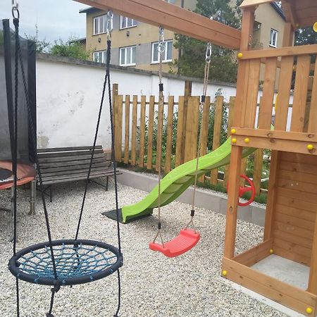 Apartmany Nezarka A Privatni Wellness Їндржихув-Градец Екстер'єр фото