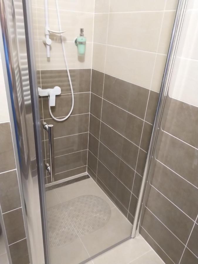 Apartmany Nezarka A Privatni Wellness Їндржихув-Градец Екстер'єр фото