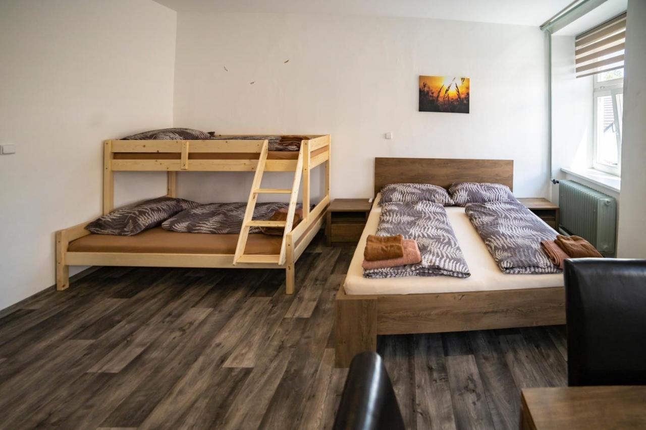 Apartmany Nezarka A Privatni Wellness Їндржихув-Градец Екстер'єр фото